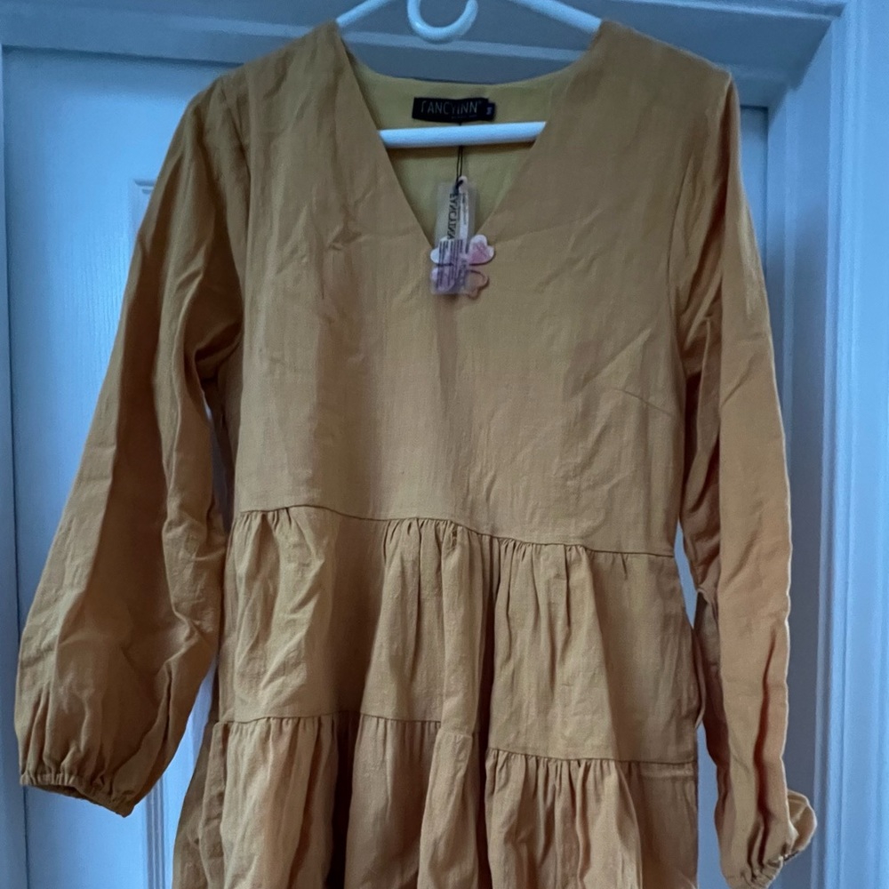 Mustard yellow 3/4 sleeve dress